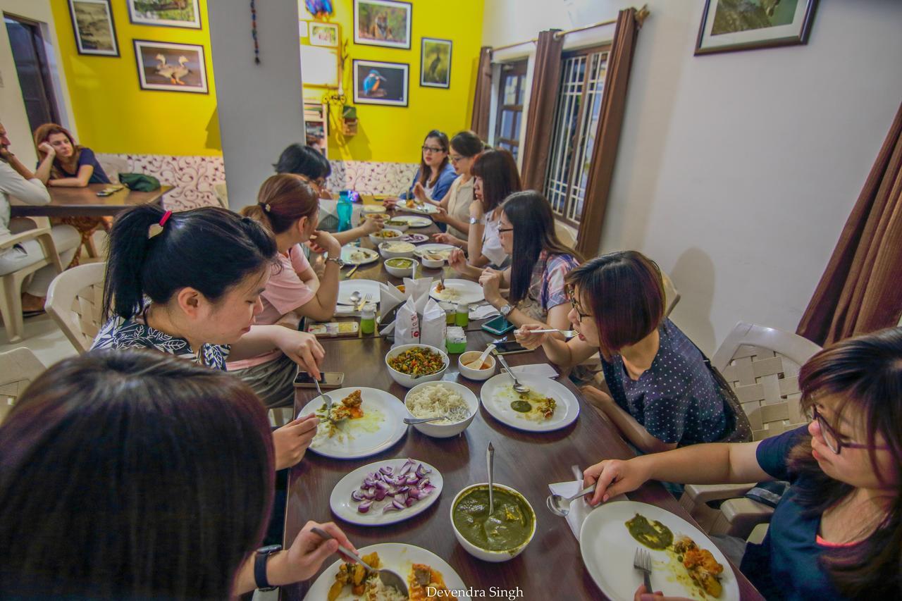 Iora Guest House Bharatpur Bagian luar foto