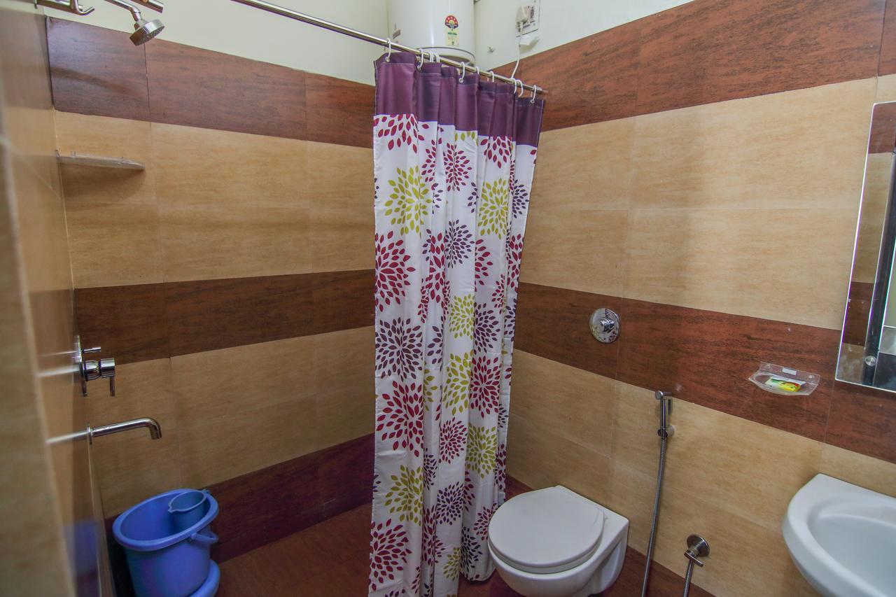Iora Guest House Bharatpur Bagian luar foto